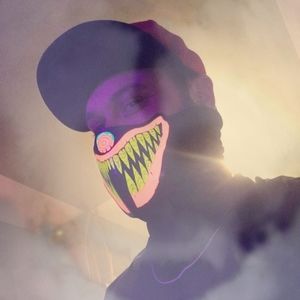 Meet your Posher, Edward